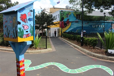 Street Library