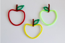 Pipe-Cleaner-Apples.png