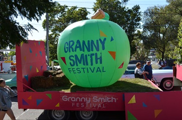 Granny Smith Parade Float