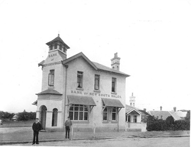 Bank of New South Wales, corner Glebe Street and Church Street, Ryde, 1887-1914. Glebe Street was that part of Victoria Road in the vicinity of St Anne’s Church. It was the earliest commercial area in the village of Ryde which is why the Bank of New South Wales was located there. Ryde Library Service. Acc. 4784073. Bank of New South Wales / 1.