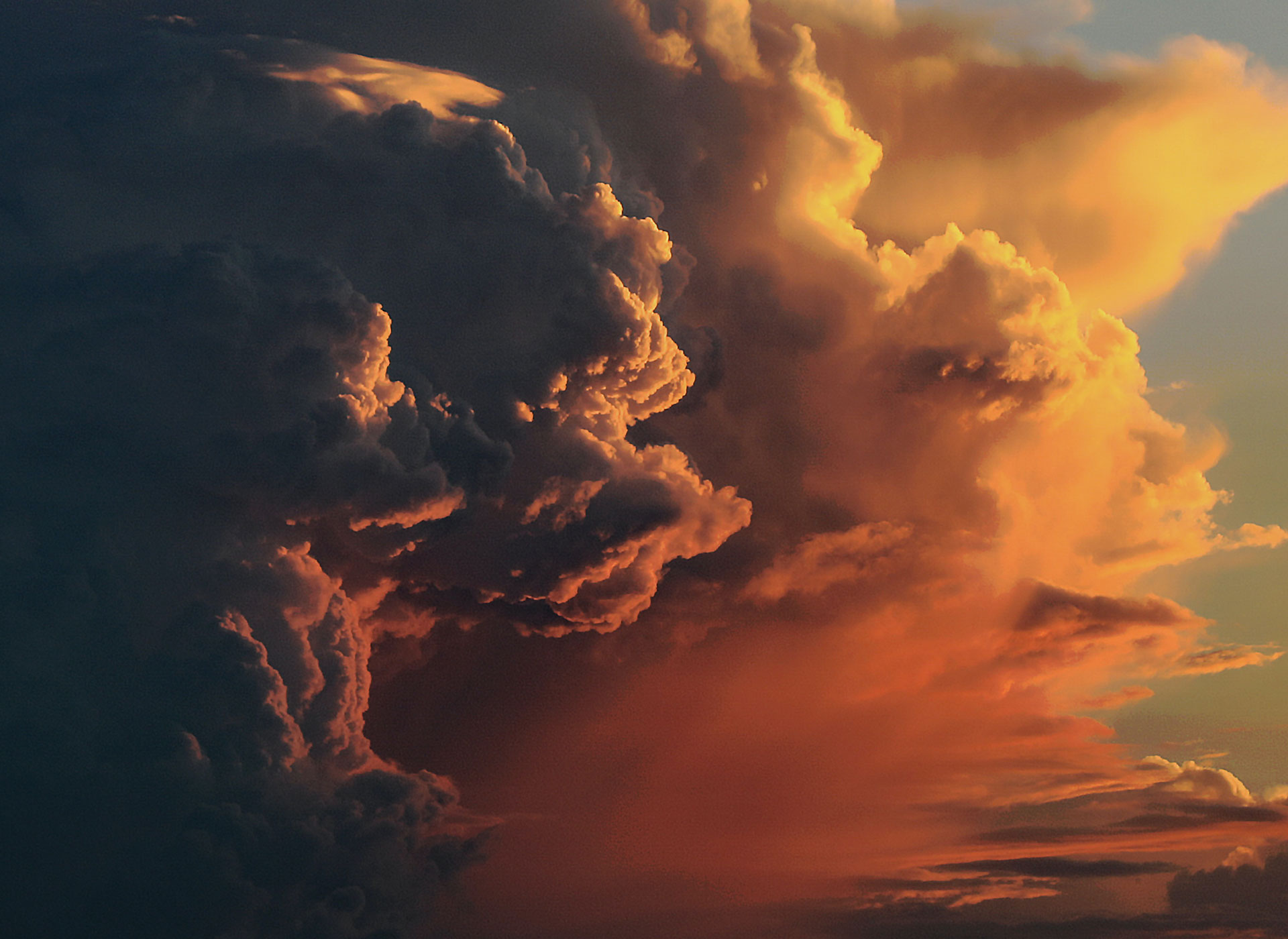 Image fade background image
