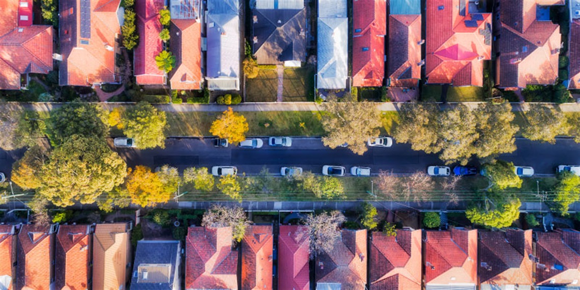 Aerial-View-of-Street_mrec.jpg