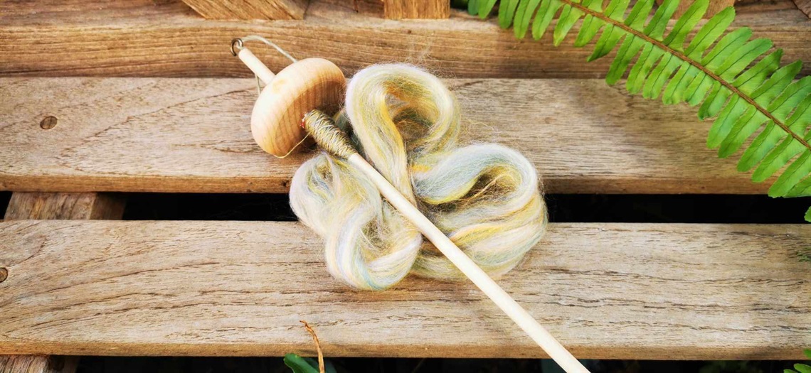 Drop spindle