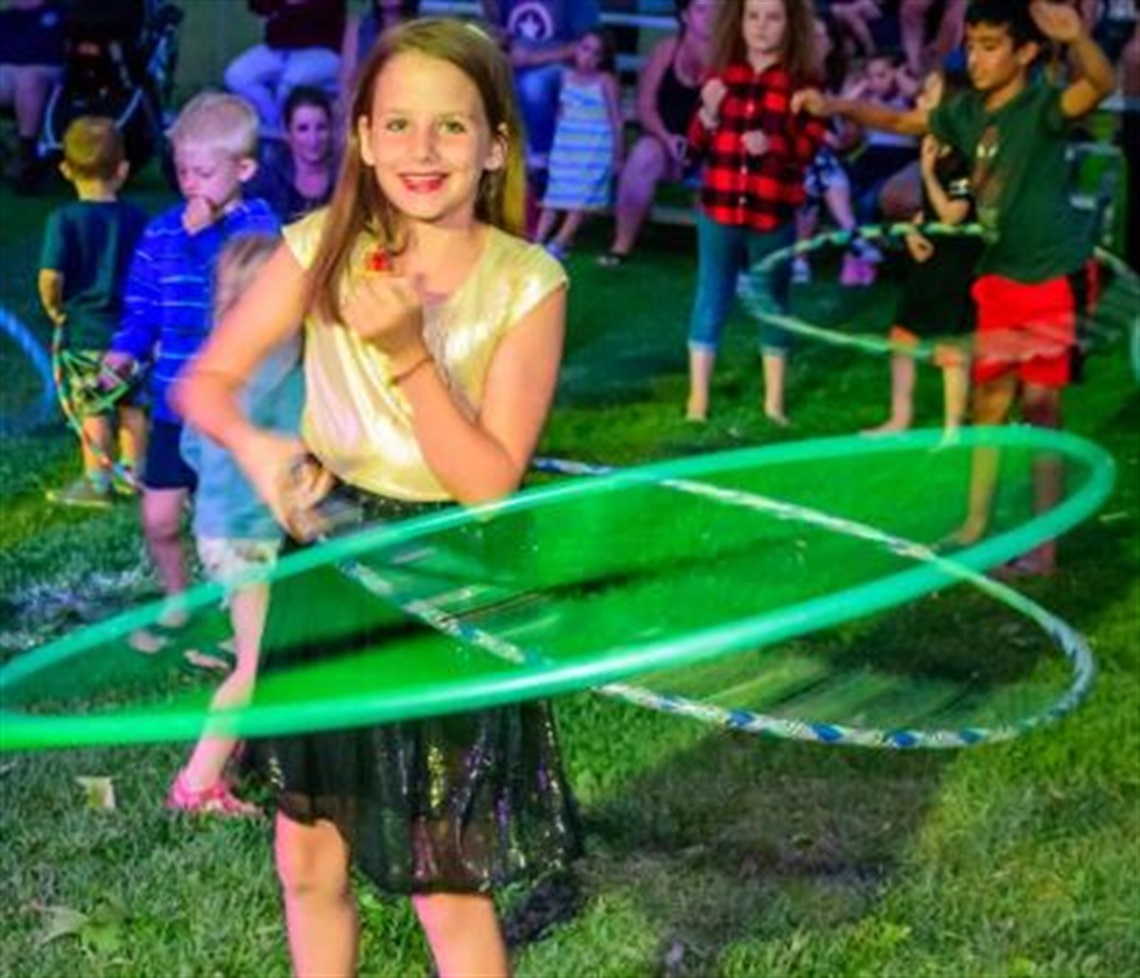 Active Kids: LED Hula Hoop Workshop / Lachlan's Line Auditorium